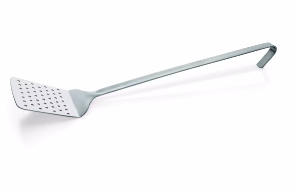 Łopatka do przewracania z otworami